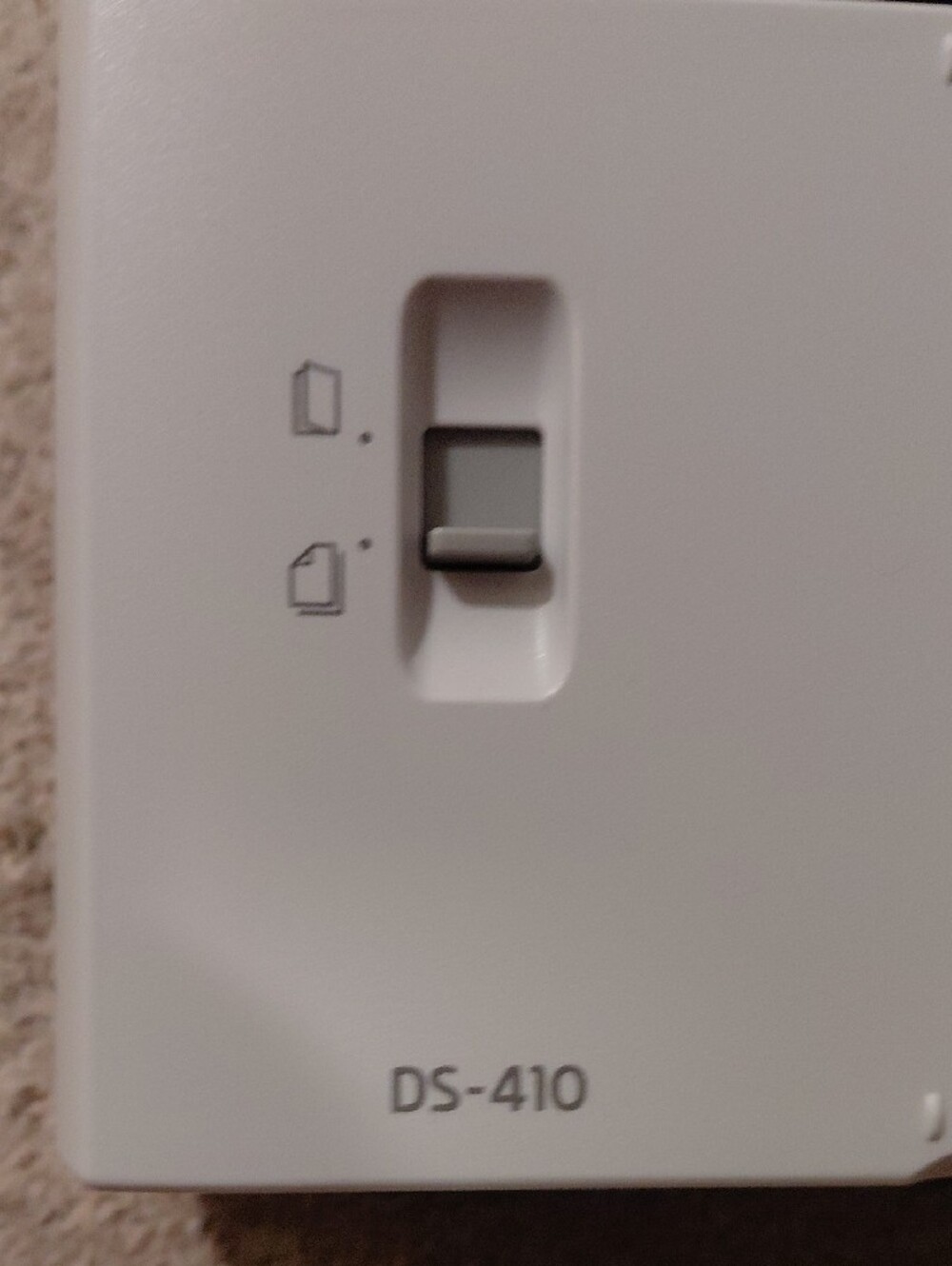 Epson DS-410 Portable Small Document Scanner - Picture 7 of 8